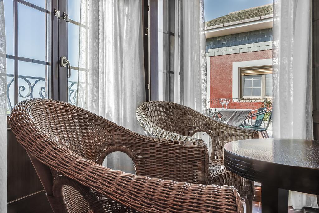 Hotel Rural Suquin Навия Экстерьер фото