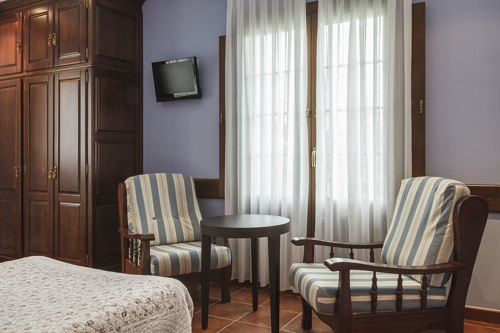 Hotel Rural Suquin Навия Экстерьер фото