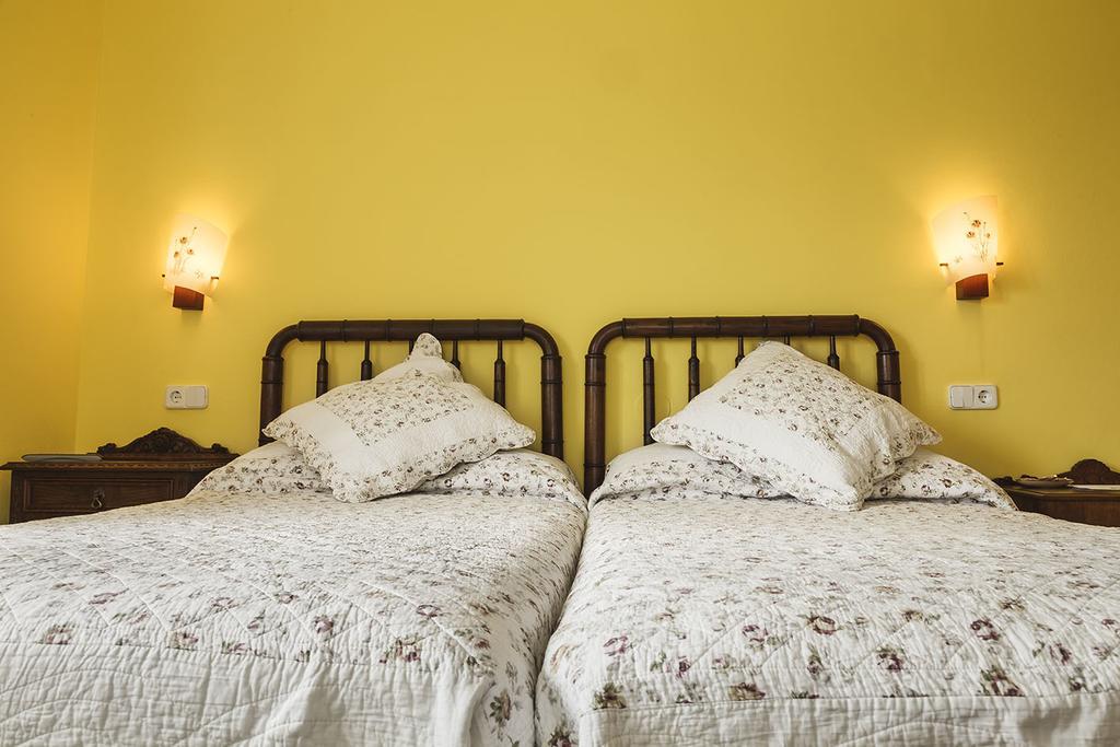 Hotel Rural Suquin Навия Экстерьер фото