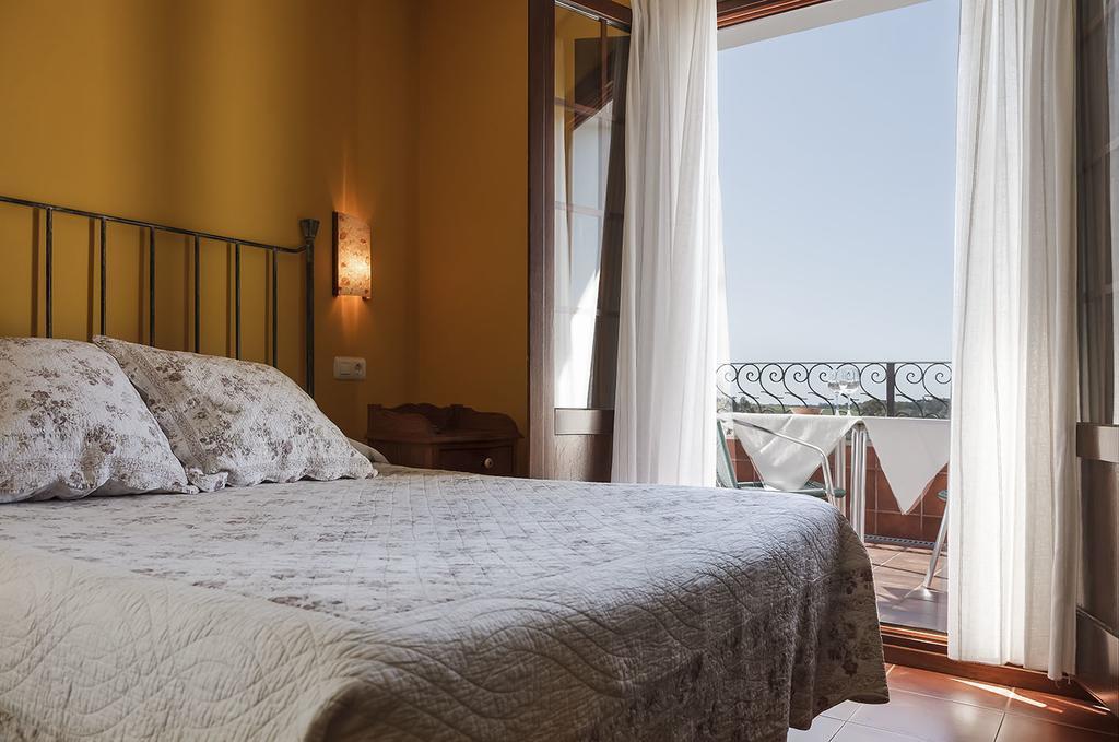 Hotel Rural Suquin Навия Экстерьер фото