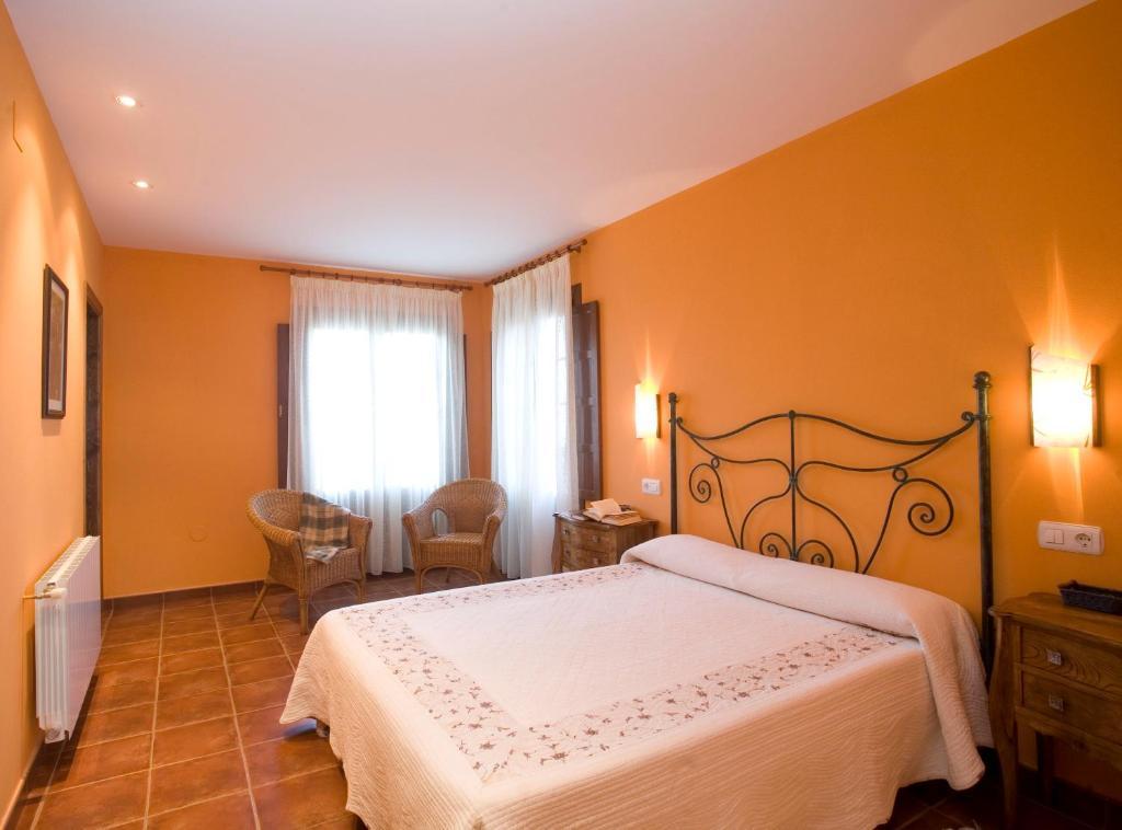 Hotel Rural Suquin Навия Номер фото